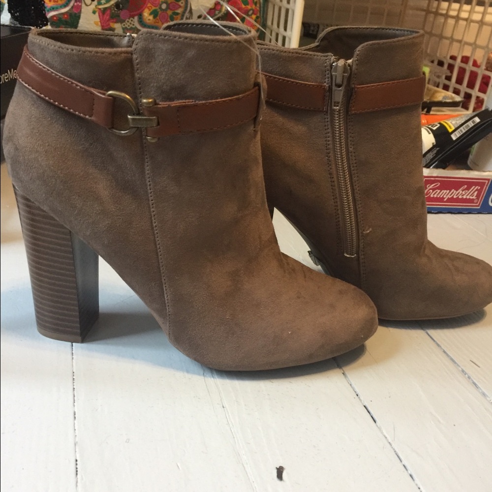 Ankle boots